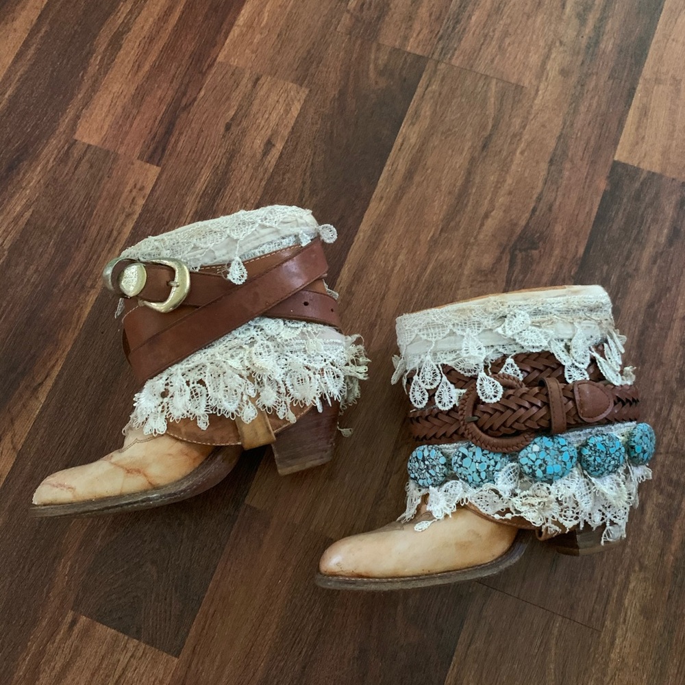 Fun vintage hand made Wild and Free original boots.